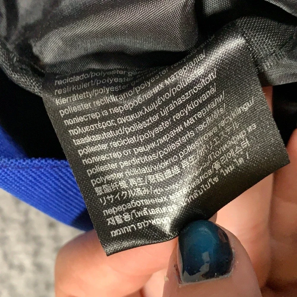 On Running Packable Backpack Unisex One Size Blue Roll Top Sporty Gym Travel Bag